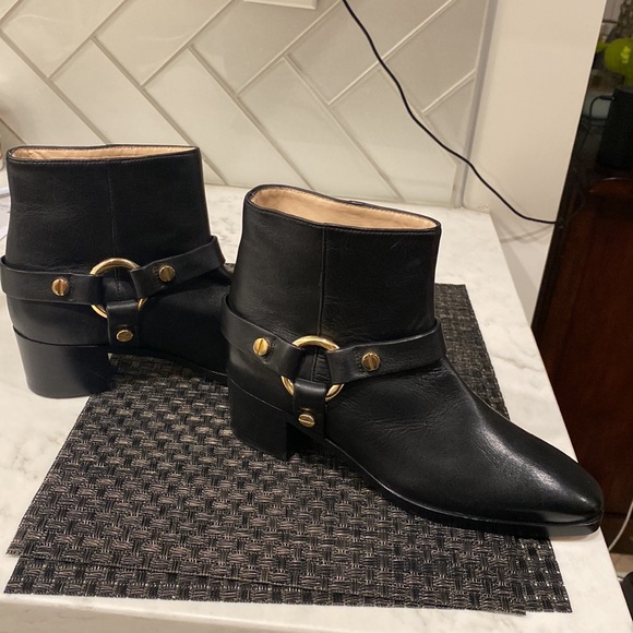 Stuart Weitzman Black Leather Expert Moto Boots S7 - Picture 3 of 7